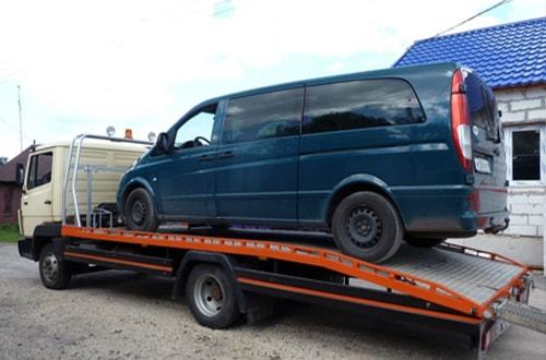 <span style="font-style: italic;">Перевозка грузовых авто до 5 тонн</span>